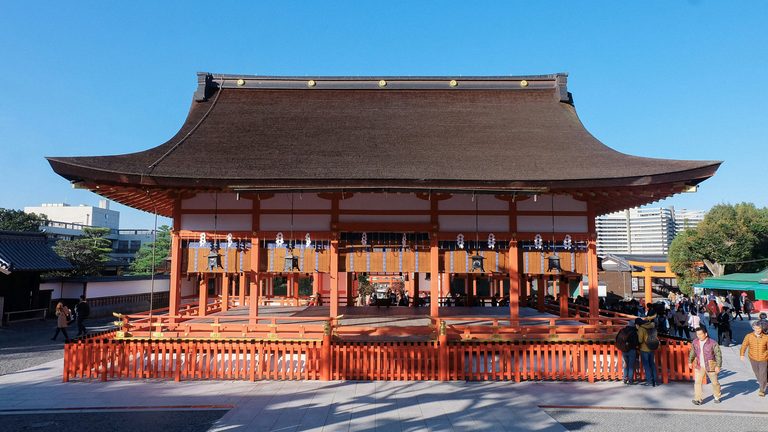 Kyoto’s Iconic Temples & Shrines: Fushimi Inari, Kiyomizu-dera & Kinkaku-ji