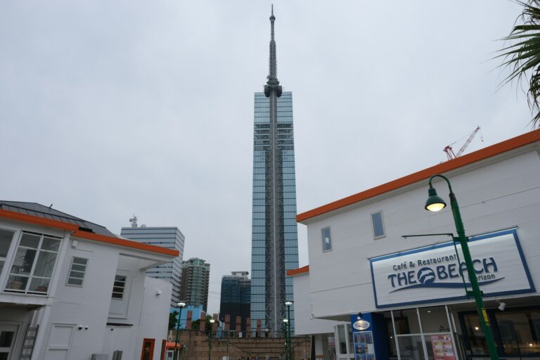Fukuoka Tower rising above the Momochihama waterfront