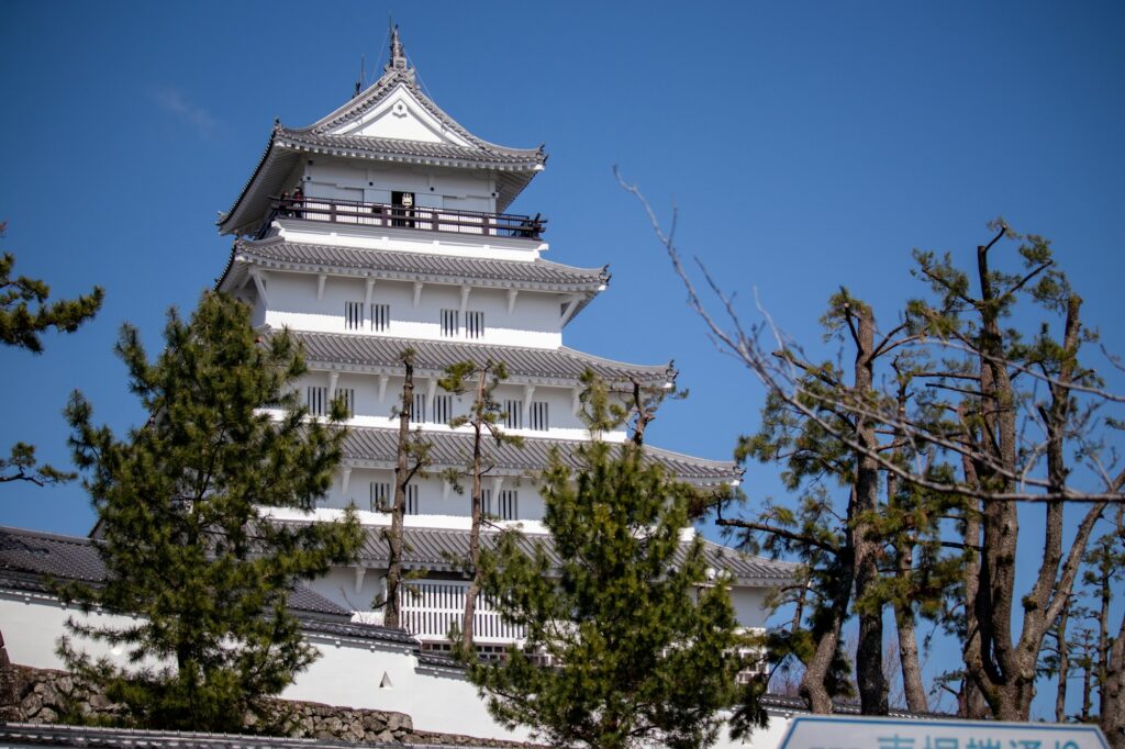 The white keep of Shimabara Castle in Nagasaki Prefecture